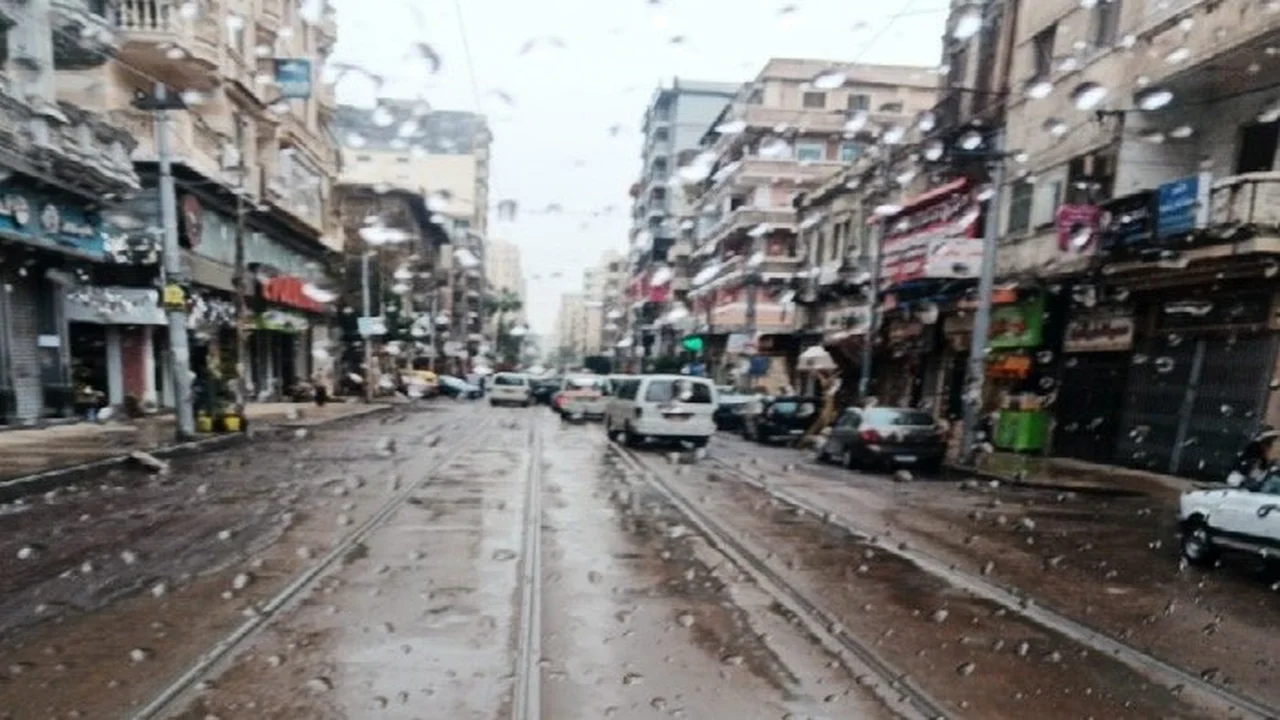 الإسكندرية ترفع درجة الاستعداد القصوى لمواجهة تقلبات الطقس خلال الساعات القادمة